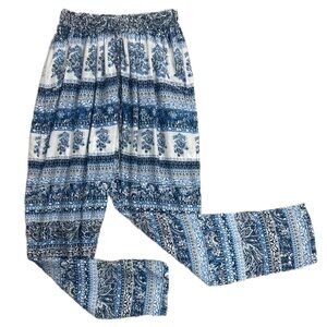 Liza Byrd Blue Patterned Women's Pants